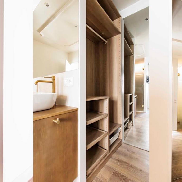 Ananda Boutique Coliving - Chambre Lit King-Size Deluxe - 2