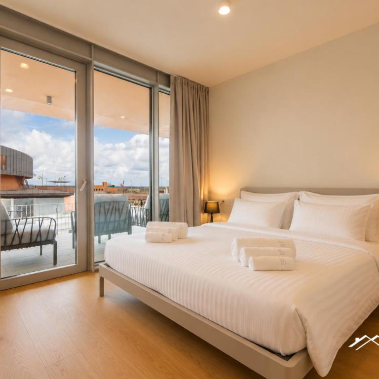Waterfront Lux •1BR •A/C • Gym • Parking • By Tilo - Appartamento con 1 Camera da Letto e Terrazza - 7