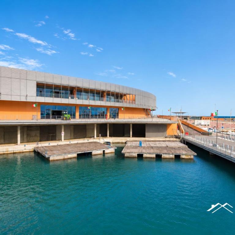Waterfront Lux •1BR •A/C • Gym • Parking • By Tilo - Appartamento con 1 Camera da Letto e Terrazza - 27