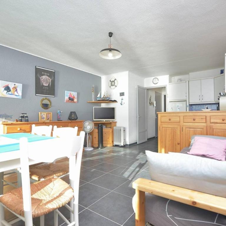 Appartement en première ligne vue mer pour 5 personnes au Grau du Roi ! - One-Bedroom Apartment with Balcony and Sea View - 3