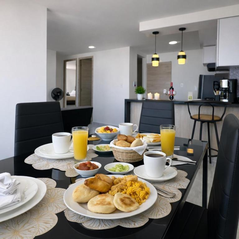 Sea Whisper, Seaview & AC Bedrooms - Two-Bedroom Apartment with Sea View - 3