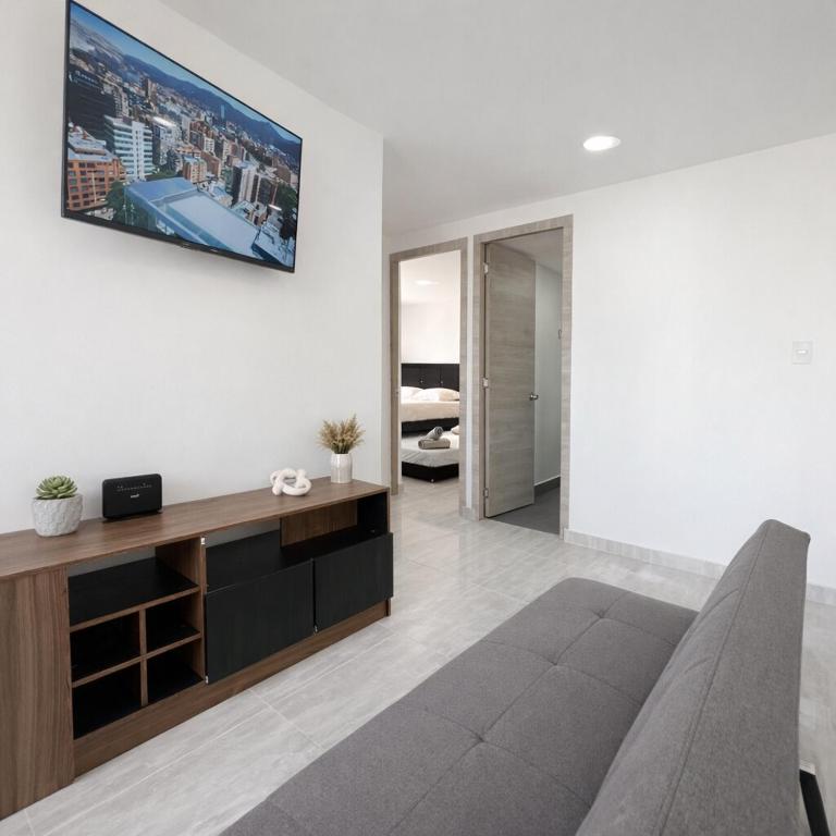 Sea Whisper, Seaview & AC Bedrooms - Two-Bedroom Apartment with Sea View - 39