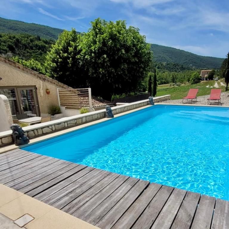 Gîte de la Source, Domaine de la Méouge, piscine et accès direct rivière - Appartement 1 Chambre - 5