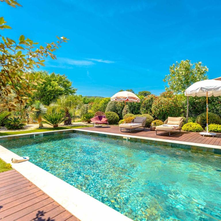 Villa Les Mures l Pool & Garden l Shellter Rentals - Villa - 48