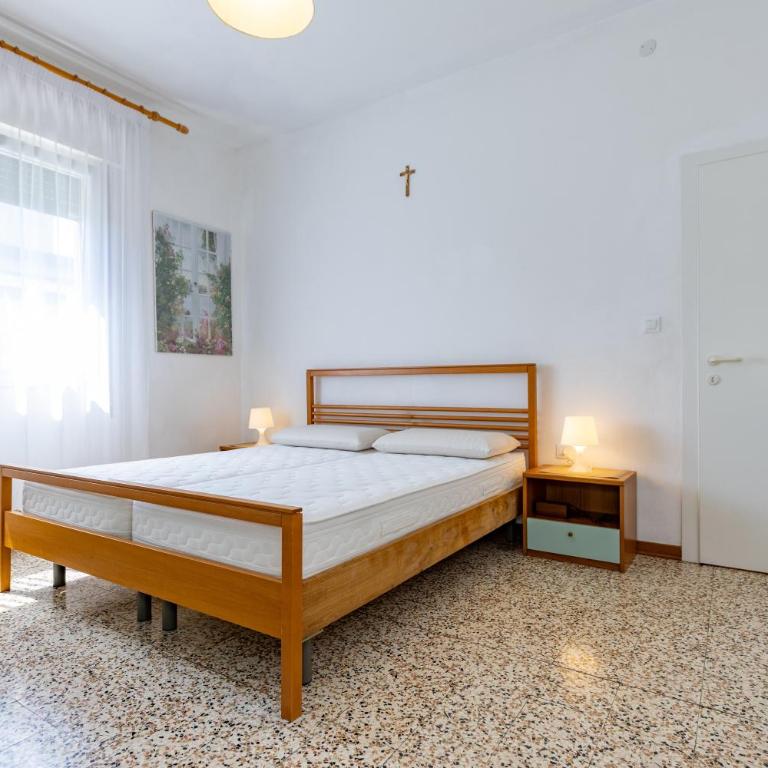 Jesolo Lido Free Parking - 4 Guests - Near Beach - app 3 - Appartamento con 2 Camere da Letto - 24