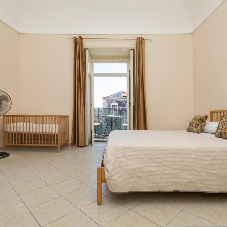 Agathea - Two-Bedroom Deluxe Apartment with Balcony - 7