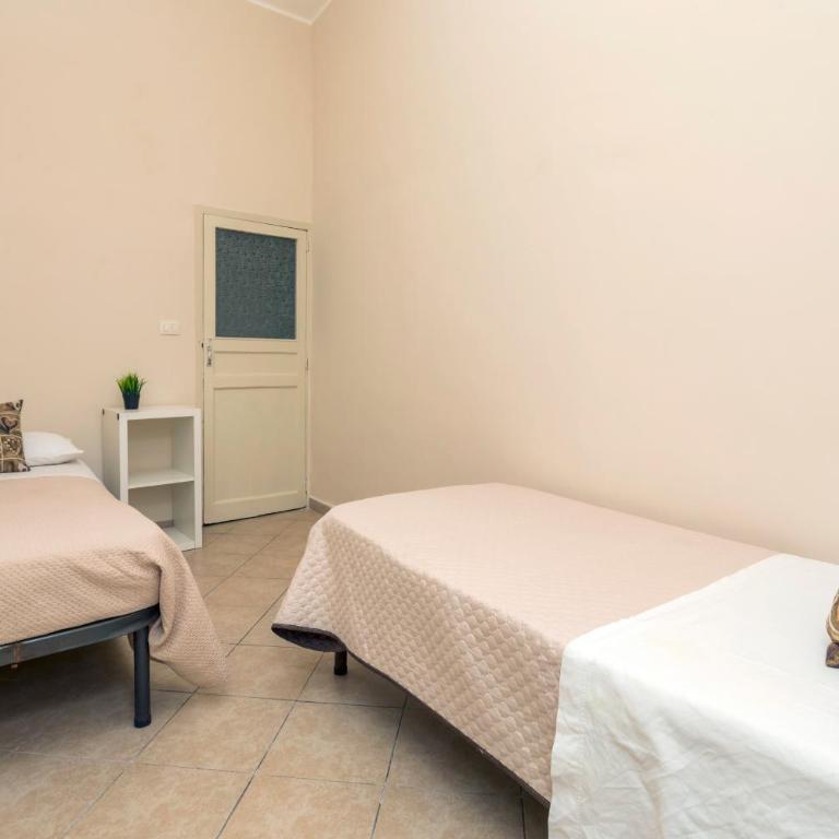 Agathea - Two-Bedroom Deluxe Apartment with Balcony - 12