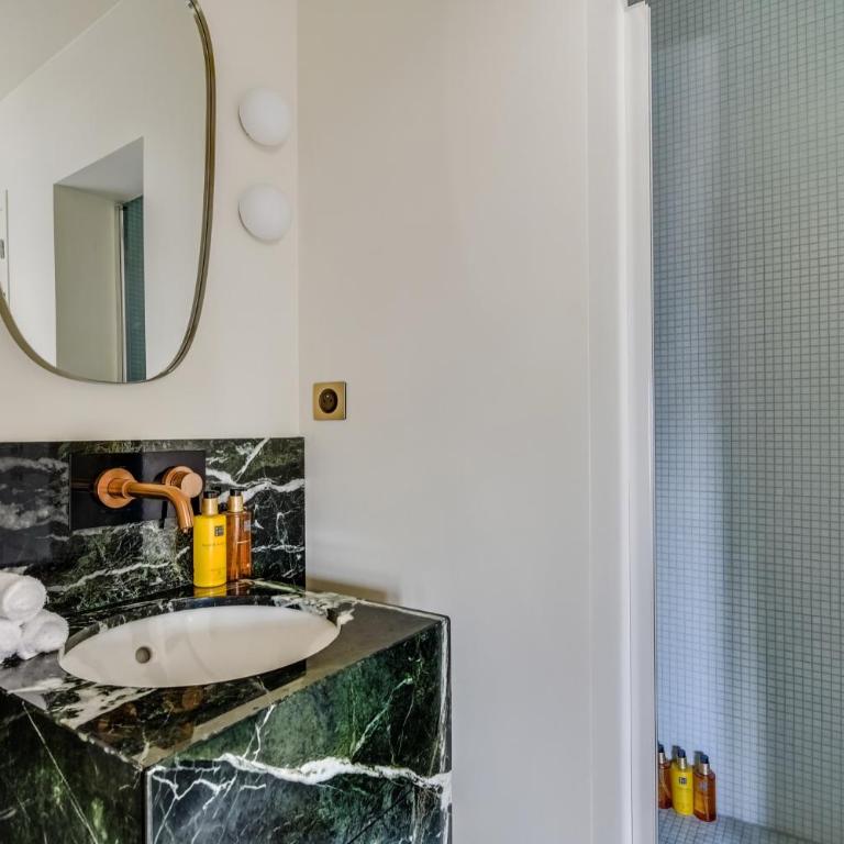 Pick A Flat's Apartements in Notre Dame de Paris - Rue Dauphine - Appartamento con 3 Camere da Letto - 14
