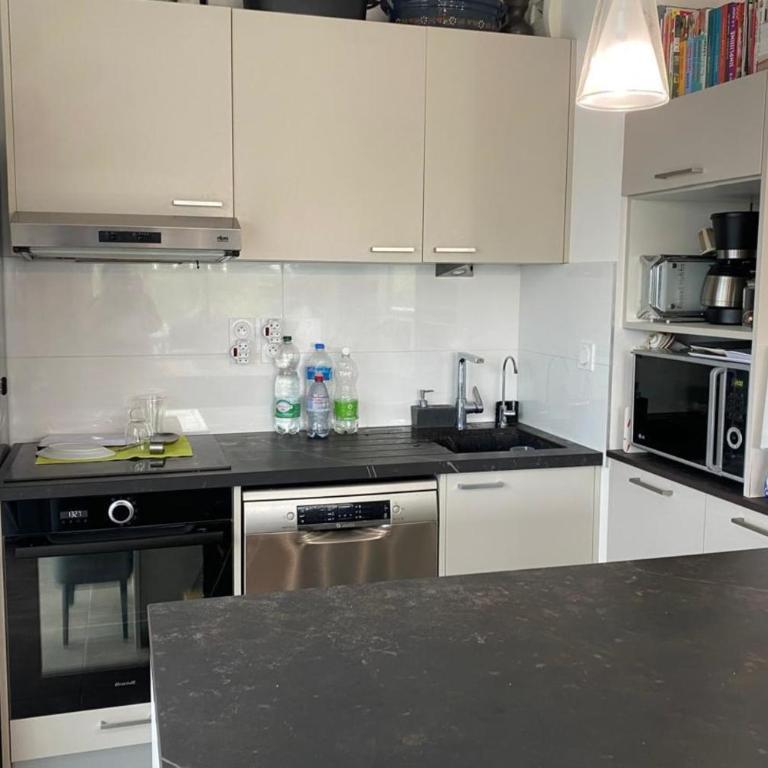 Appartement avec Piscine & Terrasse à Montpellier - Appartement - 4