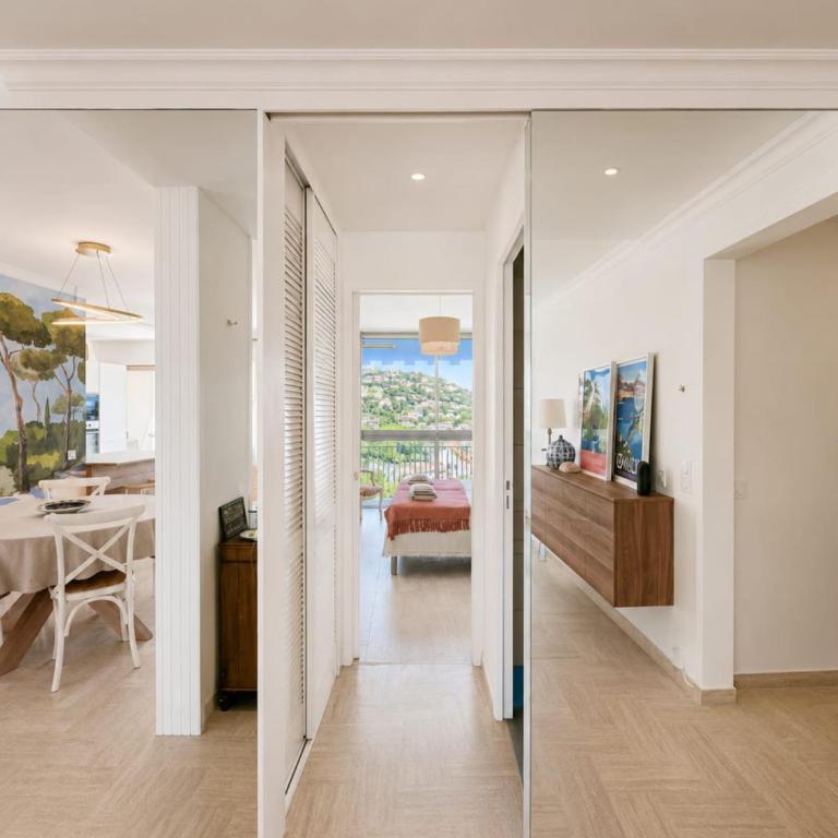 Appt 8 pers vue mer & piscine - 10 minutes de Cannes - Appartement - 22