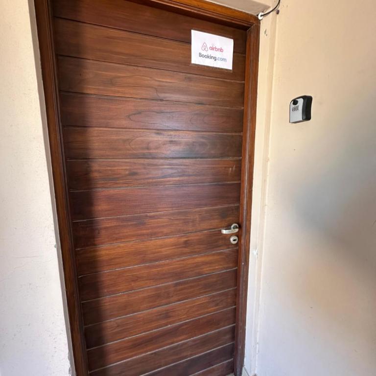 Departamento completo en barrio residencial - Apartamento de 1 dormitorio - 29