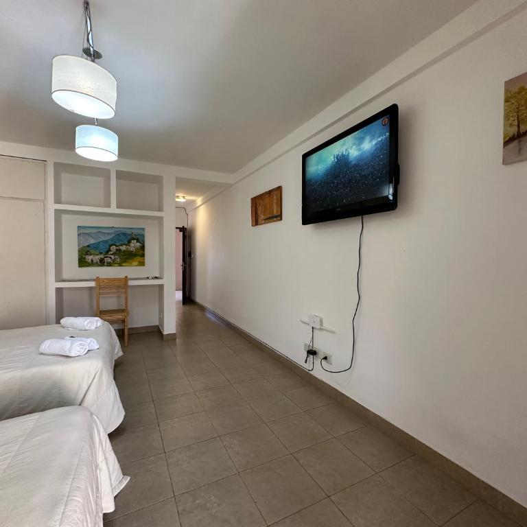 Departamento completo en barrio residencial - Apartamento de 1 dormitorio - 31