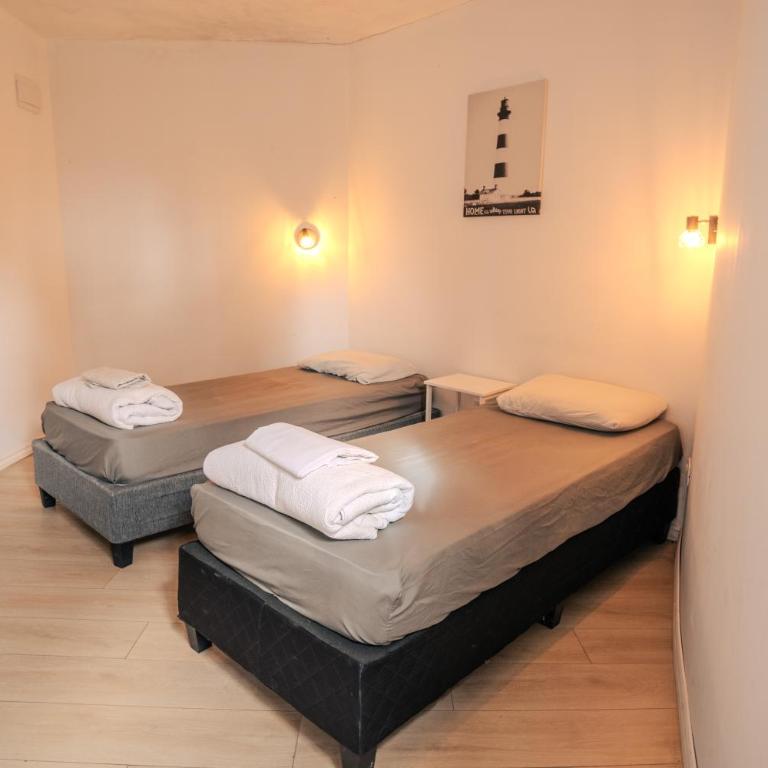 Posada PuntaDelEste - Habitación Familiar con baño privado - 2
