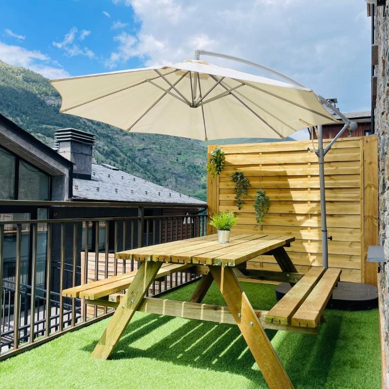 APARTAMENTO CANILLO Wifi-Parquing free-Terraza HUT1-5213 - Apartamento de 1 dormitorio - 5
