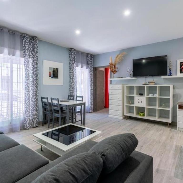Apartamento en Triana - Two-Bedroom Apartment - 6
