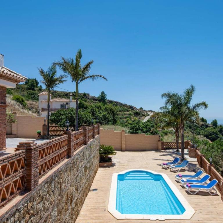 Villa Biznaga by Villa Plus - Villa - 4