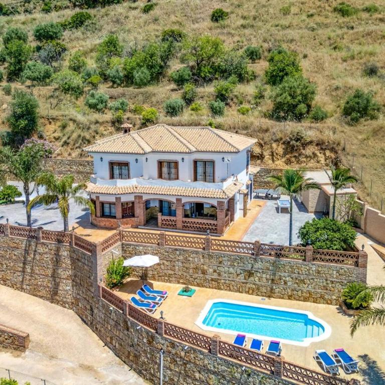 Villa Biznaga by Villa Plus - Villa - 3