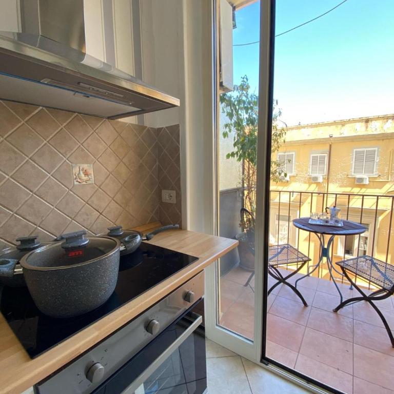 Hotel Europeo Napoli - Apartamento Superior con balcón - 9