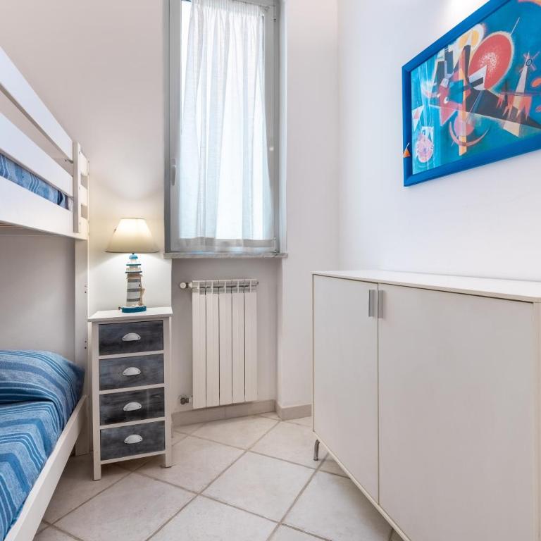 Hostdomus - Mariblù -with private parking - Appartamento con 2 Camere da Letto - 8
