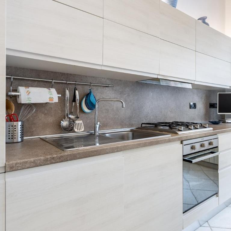 Hostdomus - Mariblù -with private parking - Appartamento con 2 Camere da Letto - 16