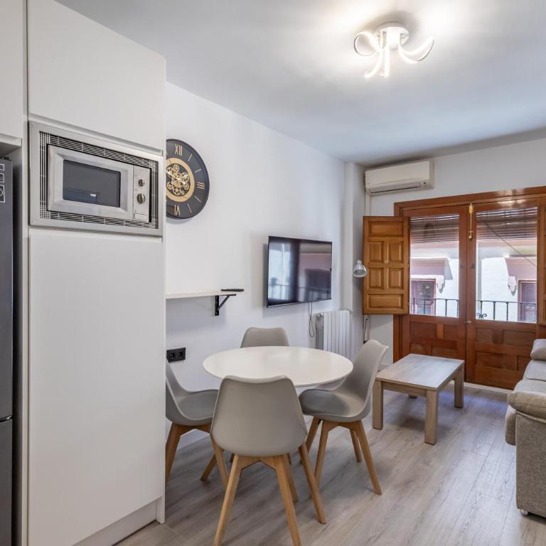 Dreaming Cuchilleros - One-Bedroom Apartment - 10