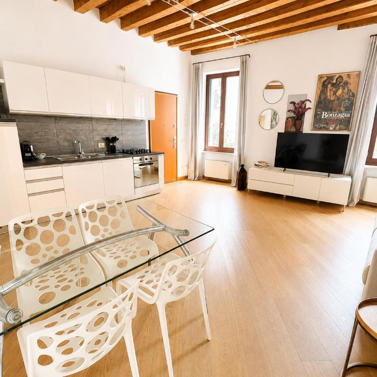 Canal View Boutique Apartments - Appartement 1 Chambre avec Vue - 4