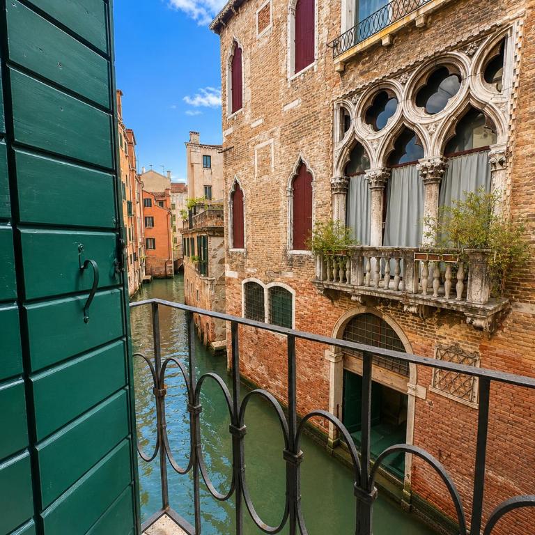 Canal View Boutique Apartments - Appartement 2 Chambres avec Balcon - 7