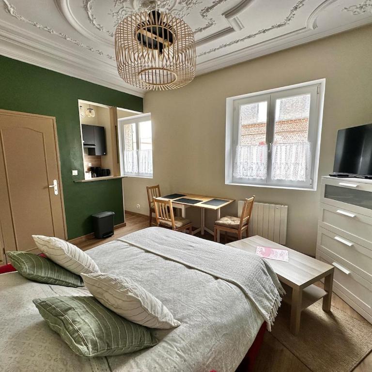 Constantine - elegant studio with private parking - Deluxe Studio - 5