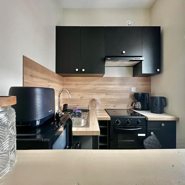 Constantine - elegant studio with private parking - Deluxe Studio - 21