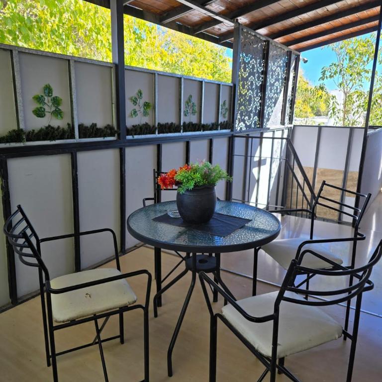 Departamento en San Juan Capital 3 dormitorios hasta 6 personas - Three-Bedroom Apartment - 10
