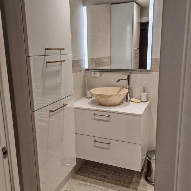 Sublime Cosy Studio Centre Cannes - Appartement 1 Chambre - 11