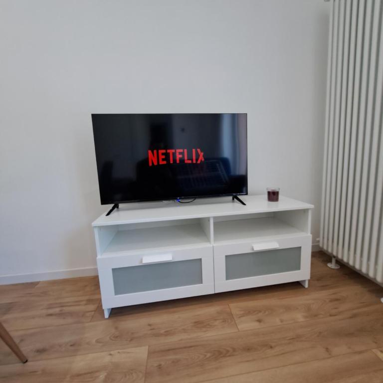 A stone's throw from the lake, a lovely apartment - Appartamento con 2 Camere da Letto - 19
