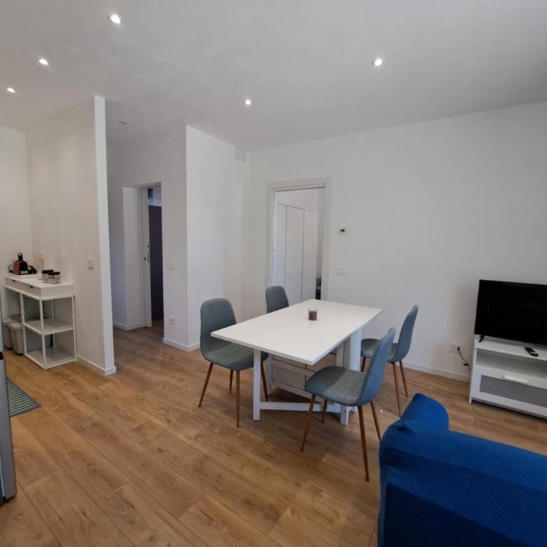 A stone's throw from the lake, a lovely apartment - Appartamento con 2 Camere da Letto - 15