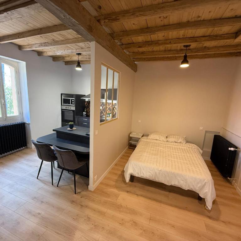 Studio rénové et climatisé route de cordes - Apartment mit 1 Schlafzimmer - 5