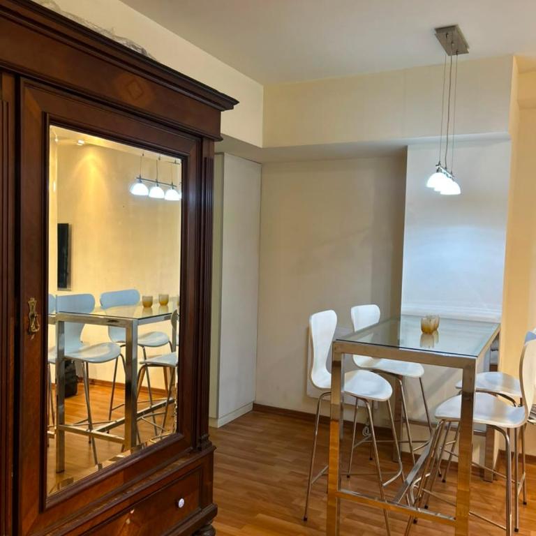 Amplio y luminoso Monoambiente en Palermo - One-Bedroom Apartment - 8