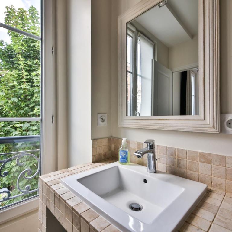Appartement villa privée Paris 9ème - Apartamento Premium de 3 dormitorios con balcón - 8