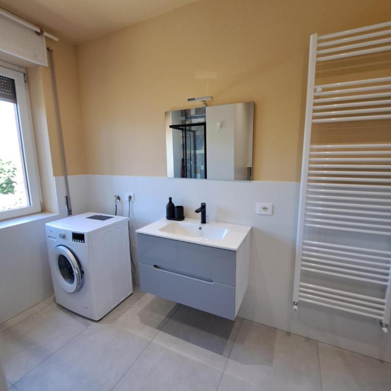 A stone's throw from the lake, a lovely apartment - Appartamento con 2 Camere da Letto - 20