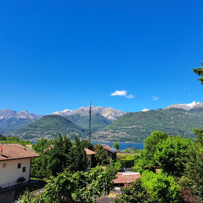 A stone's throw from the lake, a lovely apartment - Appartamento con 2 Camere da Letto - 2
