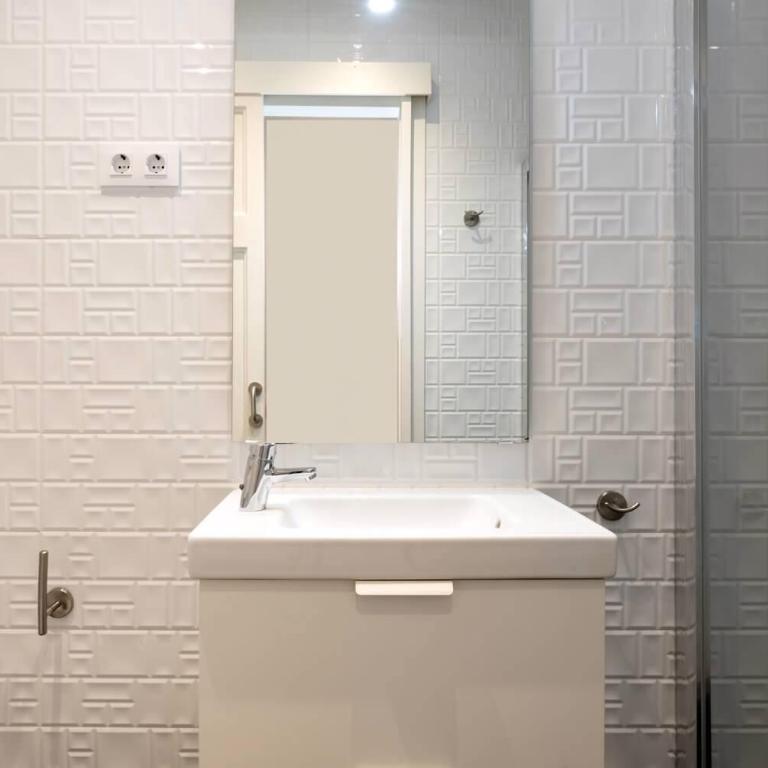 22PAR1006 Newly refurbished 2bed apartment in Paral - Apartamento con balcón - 36