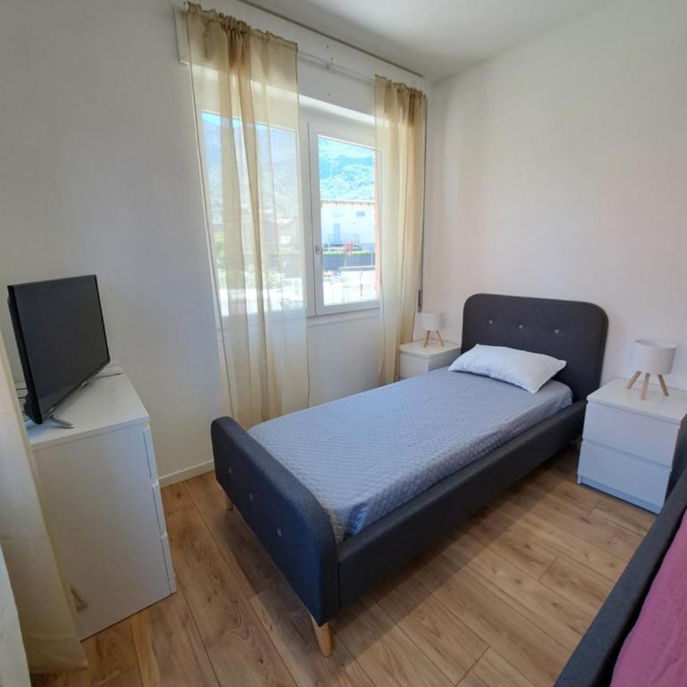 A stone's throw from the lake, a lovely apartment - Appartamento con 2 Camere da Letto - 11