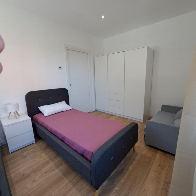 A stone's throw from the lake, a lovely apartment - Appartamento con 2 Camere da Letto - 10