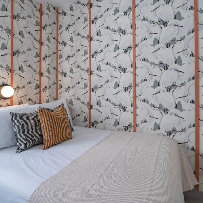 Stylish City-Centre Apartment with Private Terrace, Pool & Parking - Appartement - 17