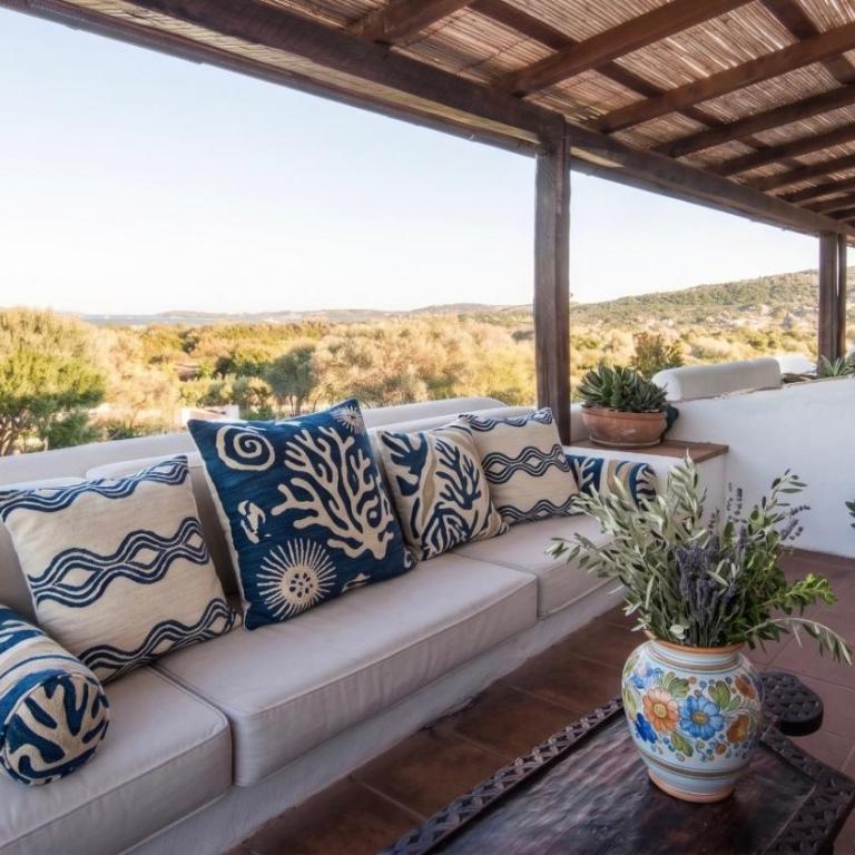 Panoramic Attic with Pool Near Costa Smeralda - Appartamento - 1