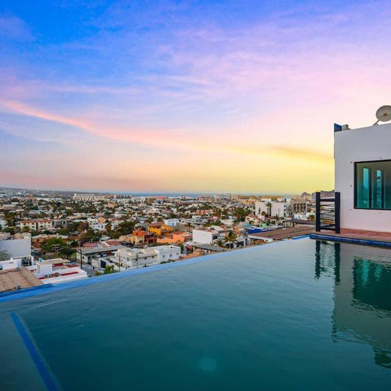 Morgan Residences 508 @ Boutique Hotel with Pool, Gym & Spa - Ferienhaus - 22