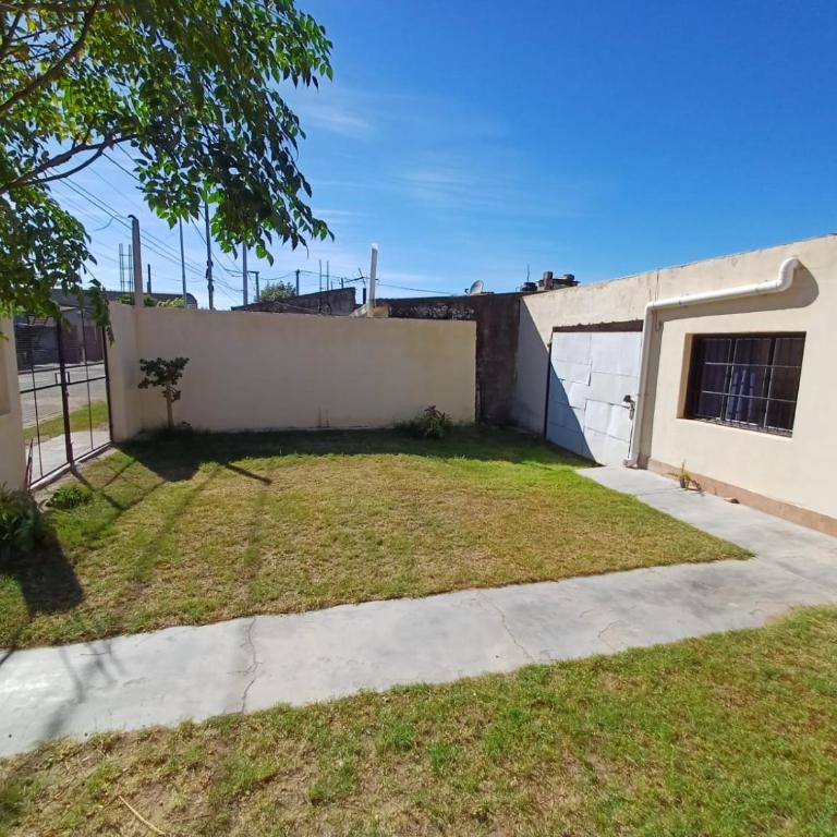 Del Valle - One-Bedroom Apartment - 4