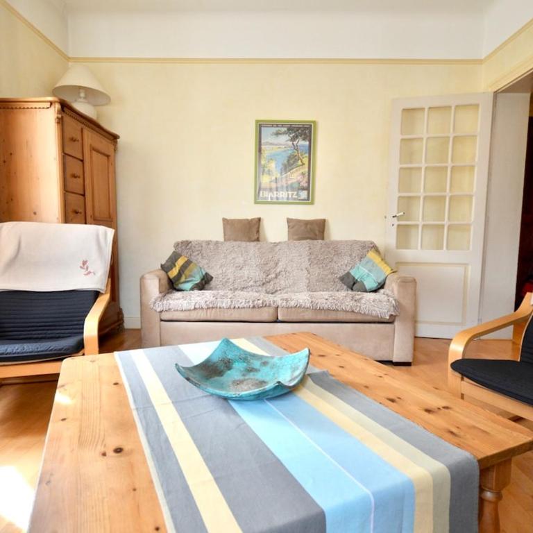 Biarritz - Cozy 2-bedroom apartment - balcony - 6 people - Appartamento con 2 Camere da Letto - 1