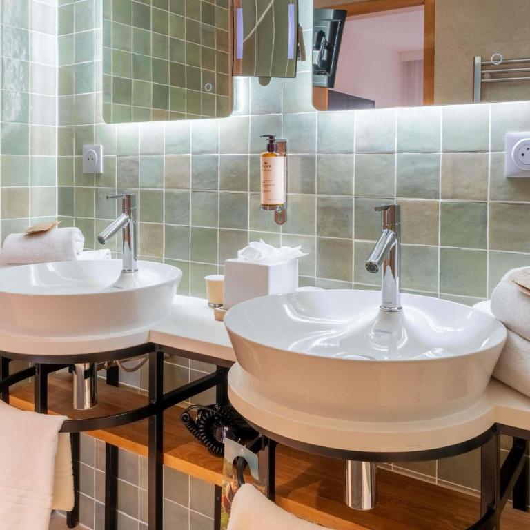 Mercure Avignon TGV Hotel & Spa - Suite Double avec Balcon et Canapé-Lit Double - 6