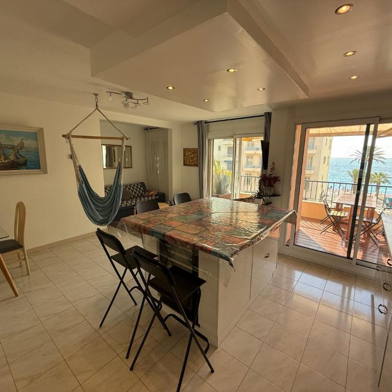 Terrasse Vue Mer Plage à 50 m Parking - Appartement - Vue sur Mer - 7