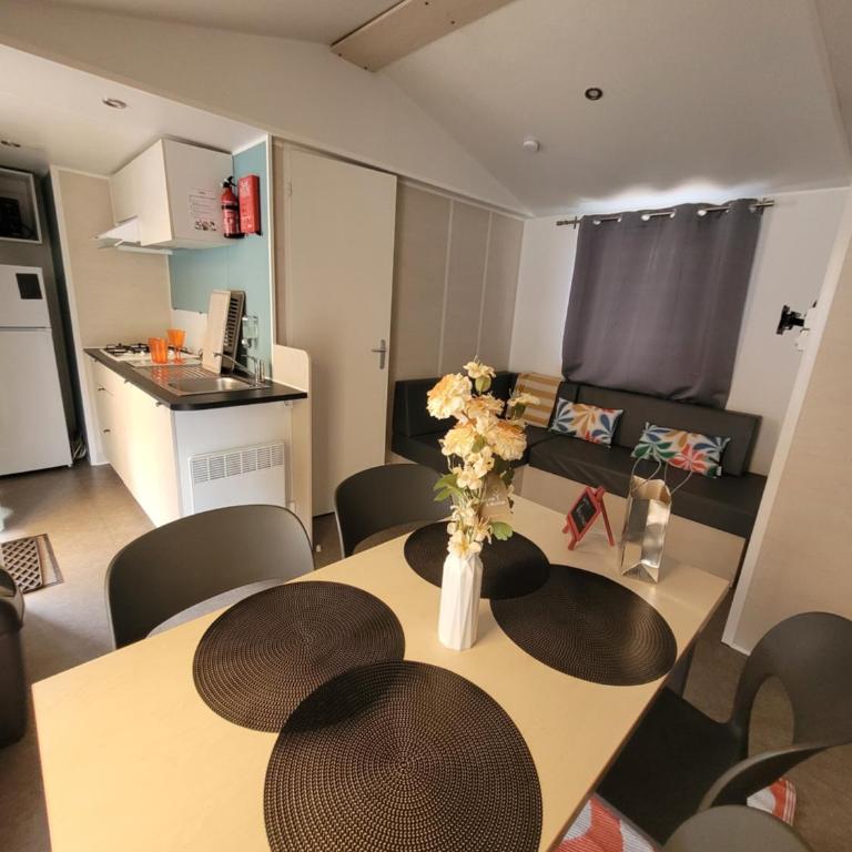 Mobil-home MJ - Appartamento con 2 Camere da Letto - 4