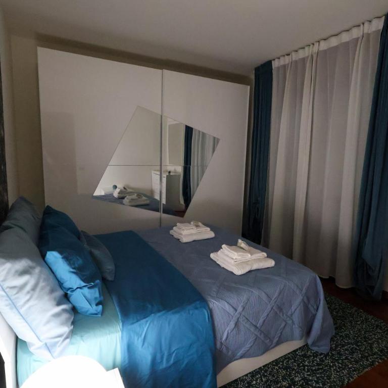 Blu Petrolio Stay-Karabas Apartments-parcheggio - Appartamento con 2 Camere da Letto e Terrazza - 70